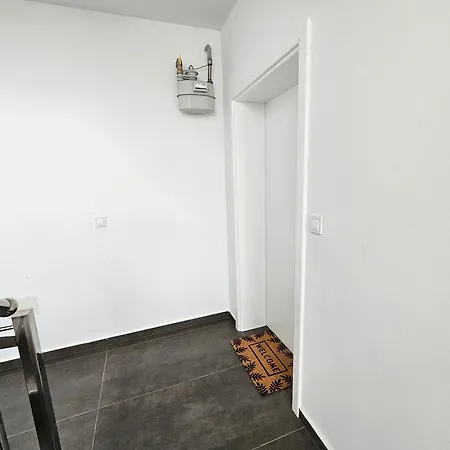 Lägenhet Ulika Pula