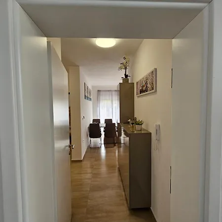 Lägenhet Ulika Pula